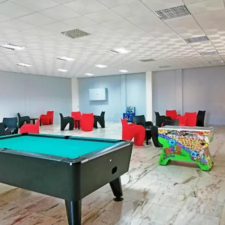 Tarik بورتيماو