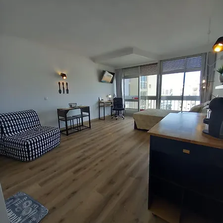 Tarik Apartment *
